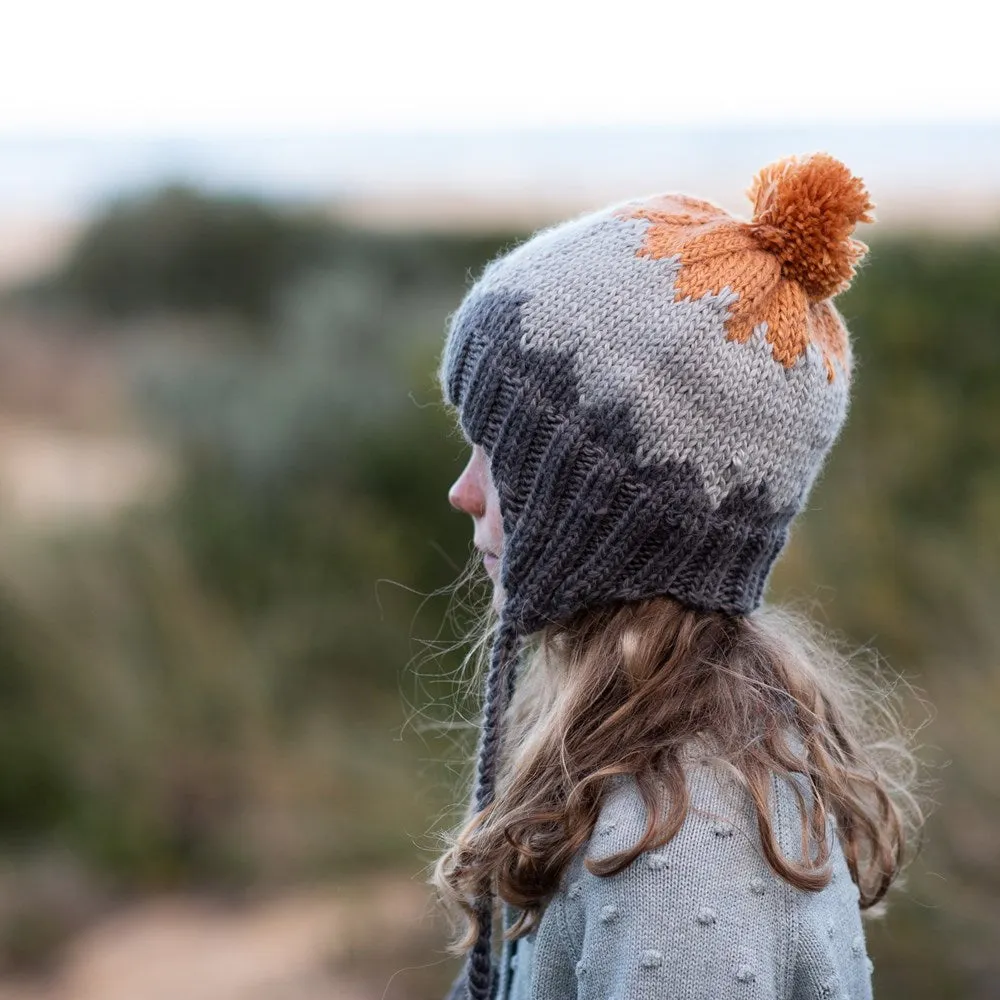 Acorn Kids: Zig Zag Beanie Grey and Mustard