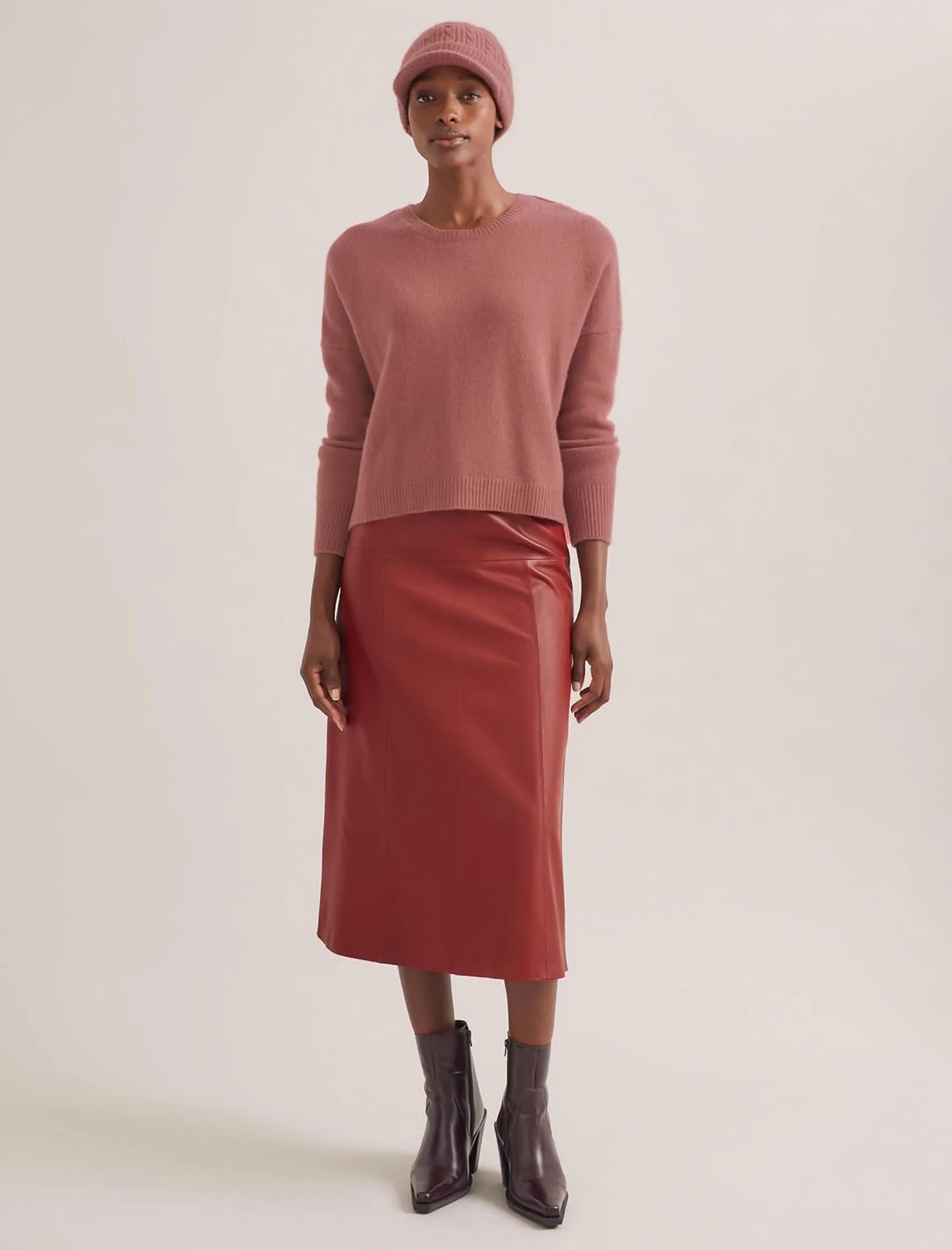 Beata Cashmere Hat - Dark Rose