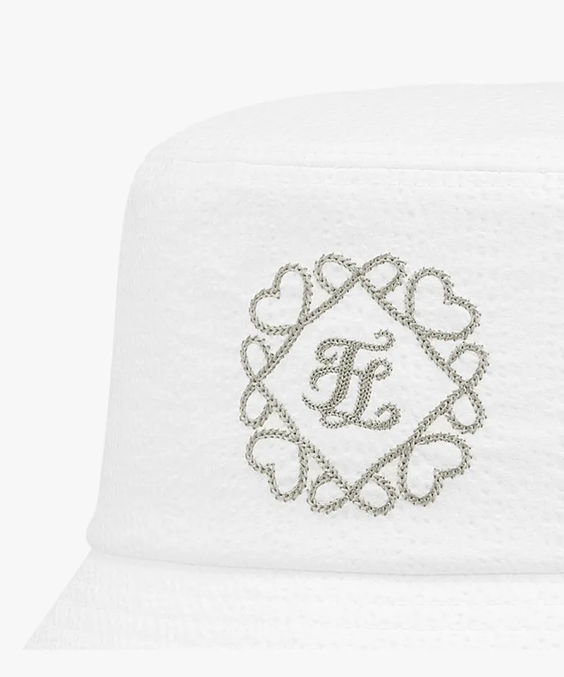 FAIRLIAR Seersucker Bucket Hat - White