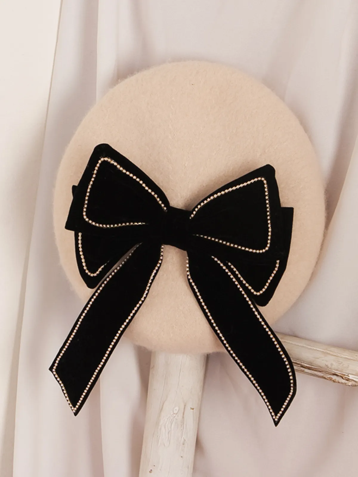 Fancy To Meet You Bowknot Beret Hat