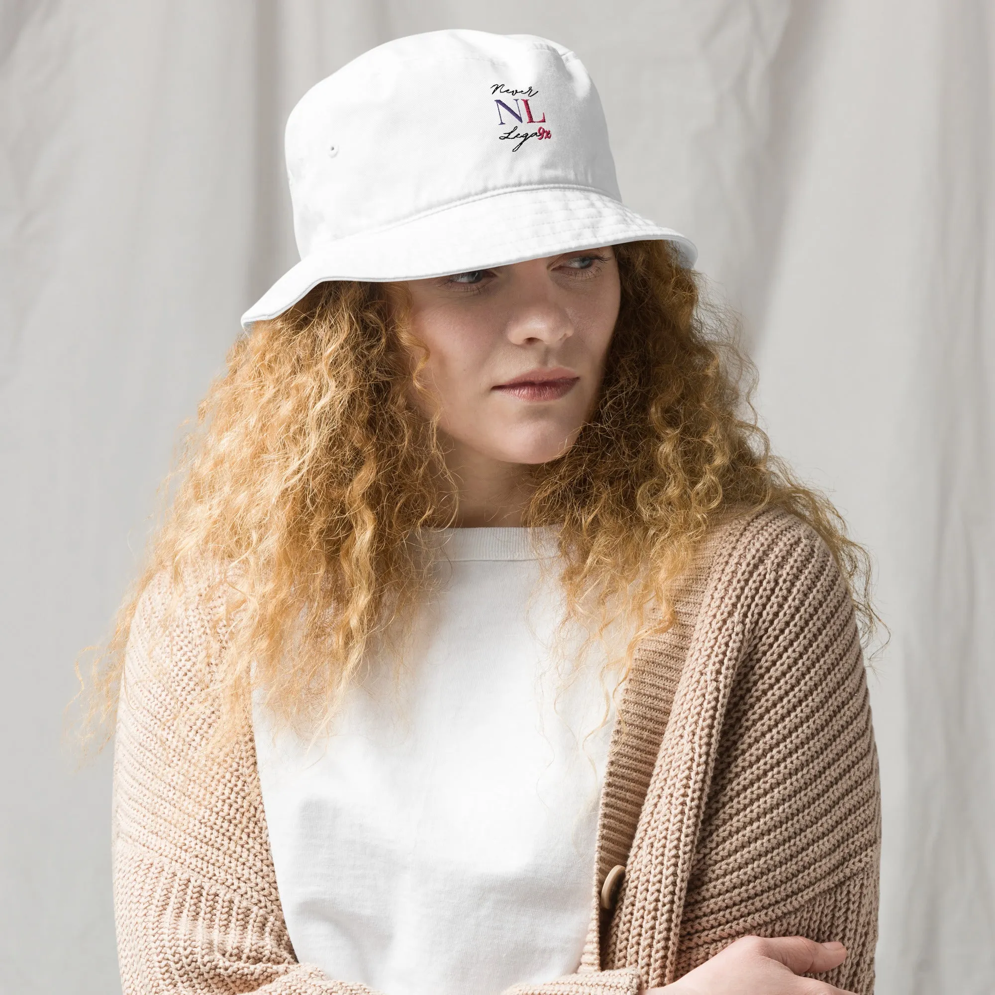 NEVER LEGAL 9X women's-Organic bucket hat